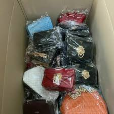 Bulk Woman bags & purse pallets for sale