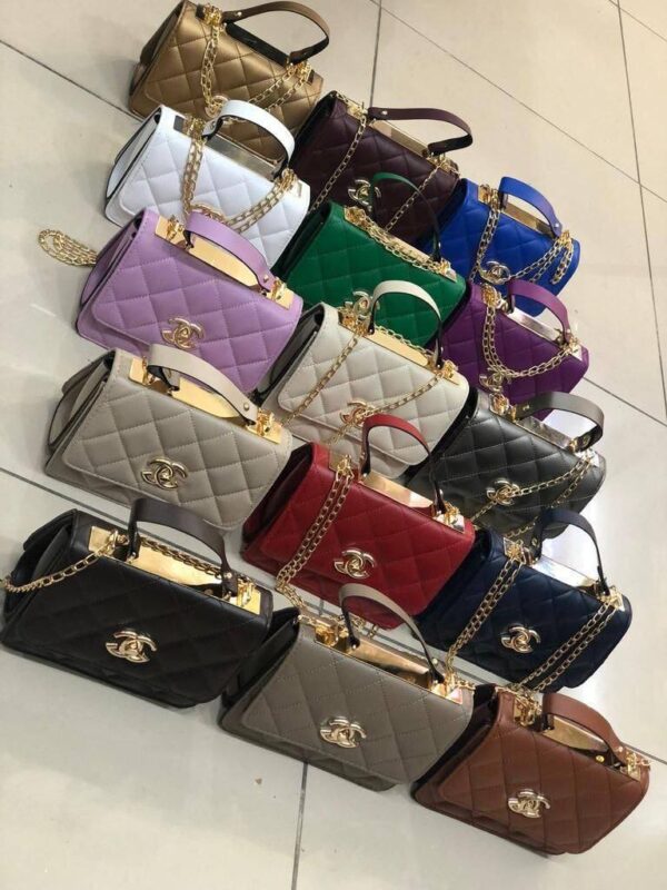 Wholesale Woman Bags & Purse Pallets for Sale - Bulk Discounts Available