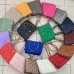 Wholesale Woman Bags & Purse Pallets for Sale - Bulk Discounts Available