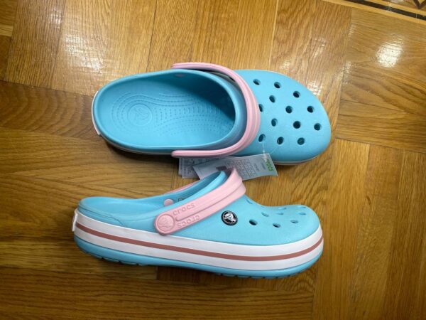 IMG_20220320_220921_031.jpg Crocs PALLETS