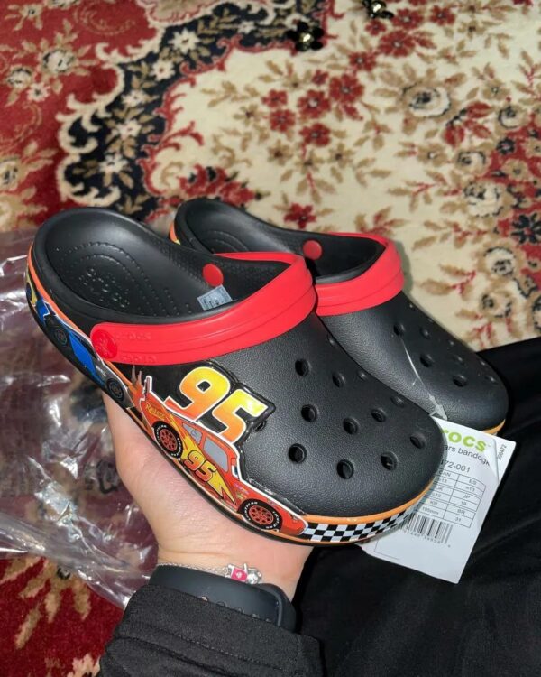 WhatsApp-Image-2022-01-28-at-10.23.10-AM.jpeg Crocs PALLETS