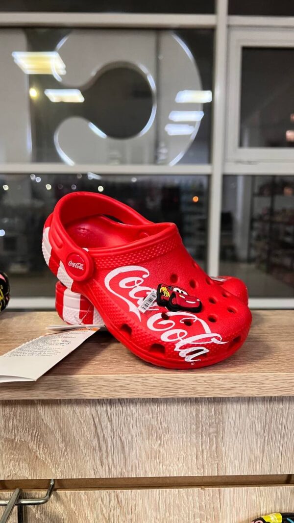 32648.jpg Crocs PALLETS