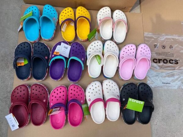 32704.jpg Crocs PALLETS