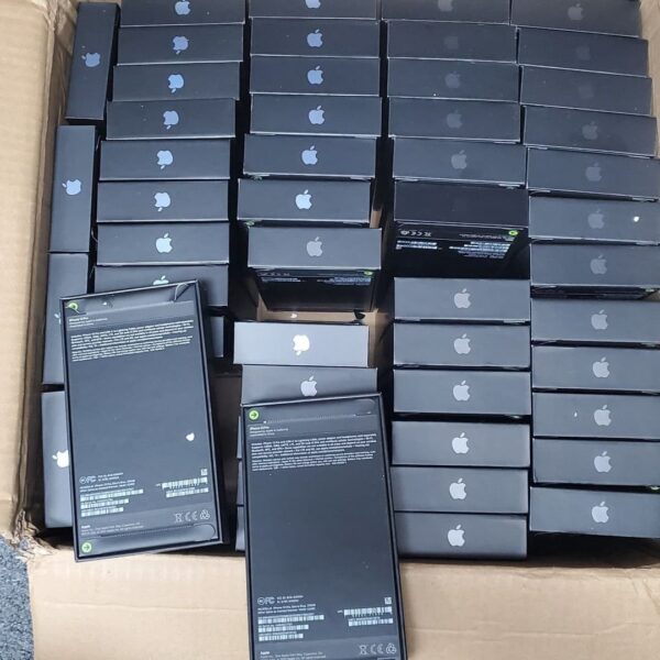 IPhone 13 pro max 10 IPhone 13 pro max