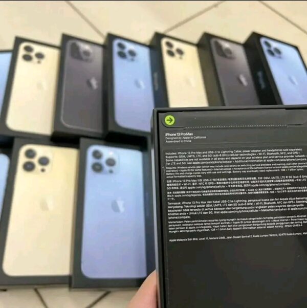 IPhone 13 pro max 8 IPhone 13 pro max