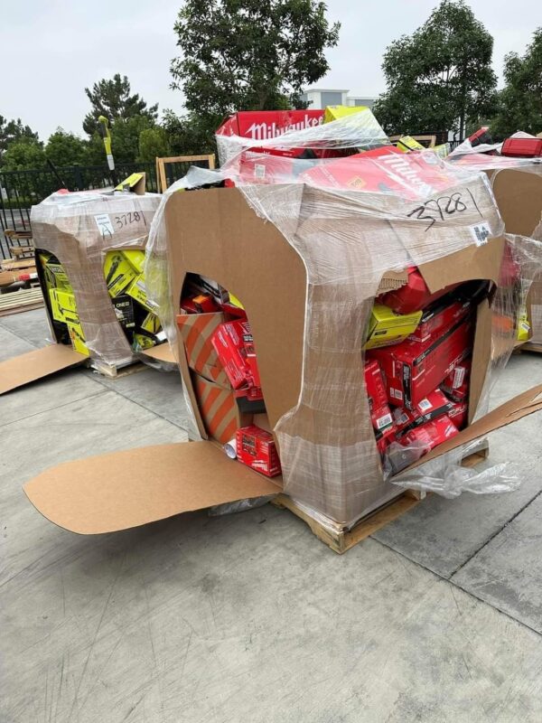 MILWAUKEE, DEWALT AND RYOBI TOOL PALLETS