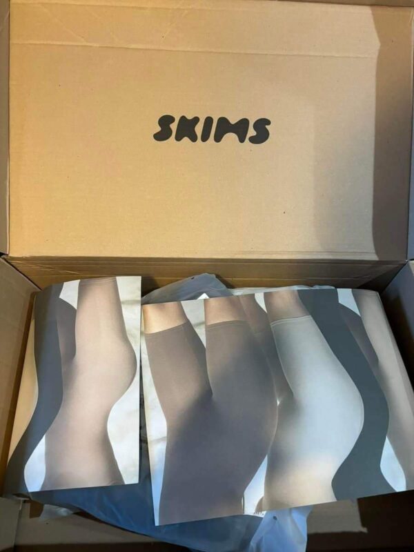 1000009321.jpg skimswear pallet